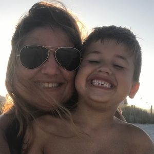 Meet your Posher, Liza